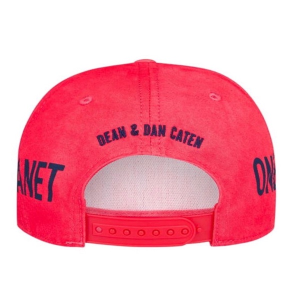 Dsquared2 Baseball Cap Red - Picture 2 of 3
